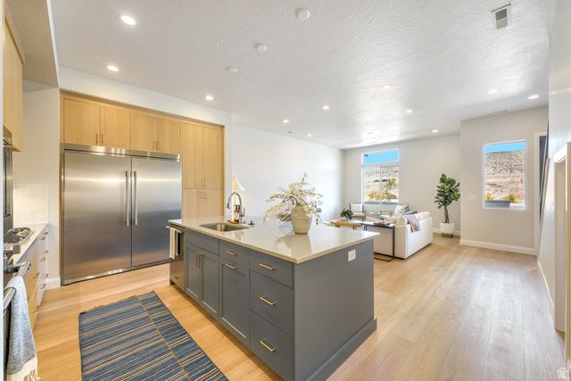 684 W HIGH TIDE PL, St. George, UT 84790