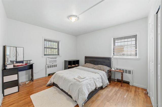 109 Wakefield Avenue, Yonkers, NY 10704