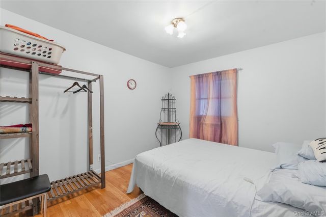 109 Wakefield Avenue, Yonkers, NY 10704