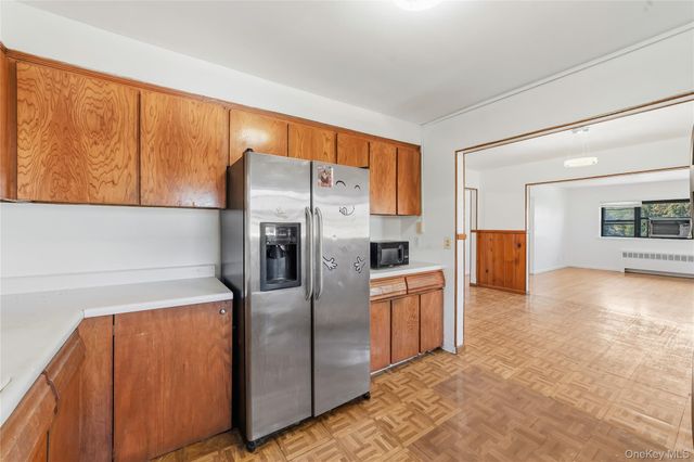 109 Wakefield Avenue, Yonkers, NY 10704