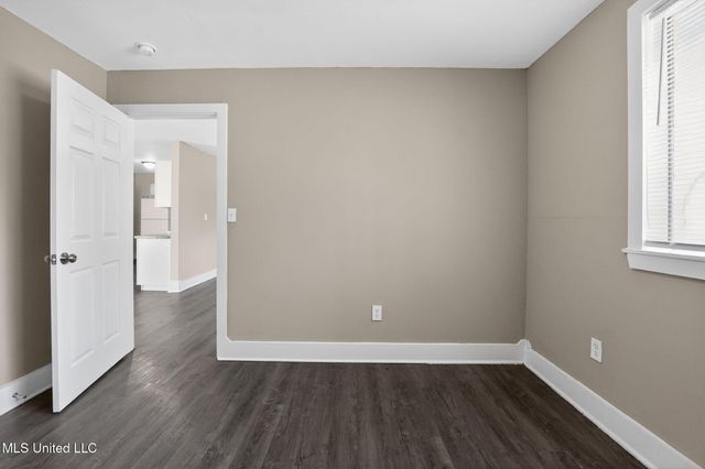 344 Queen Margaret Lane, Jackson, MS 39209