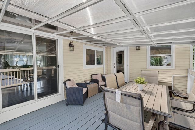 2 Yale St, Peabody, MA 01960