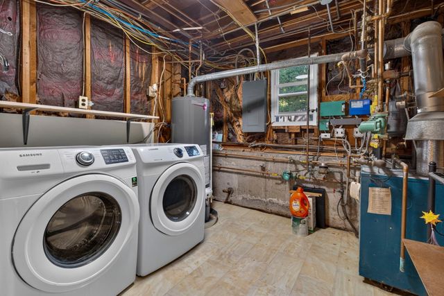 2 Yale St, Peabody, MA 01960