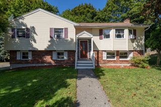 2 Yale St, Peabody, MA 01960