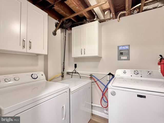 142 EDWARDS DR, Gloucester City, NJ 08030