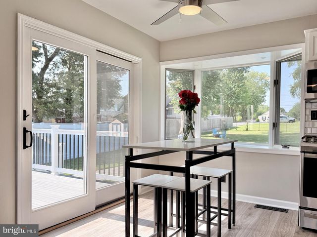 142 EDWARDS DR, Gloucester City, NJ 08030