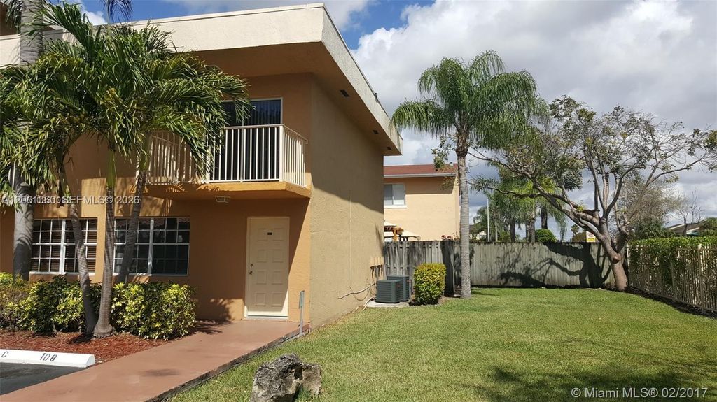 7510 SW 152nd Ave C108, Miami, FL 33193