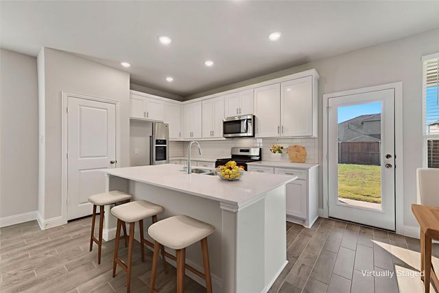 913 Portina Drive, Anna, TX 75409