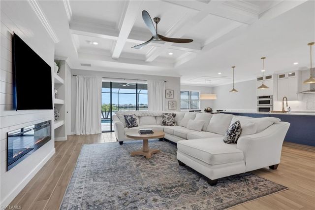 1788 Hagen CT, Naples, FL 34120