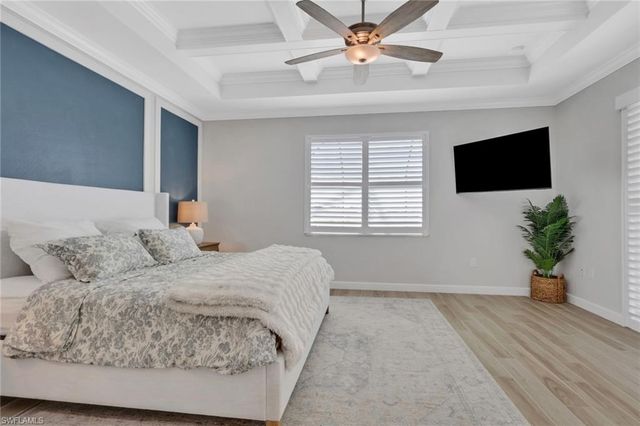 1788 Hagen CT, Naples, FL 34120