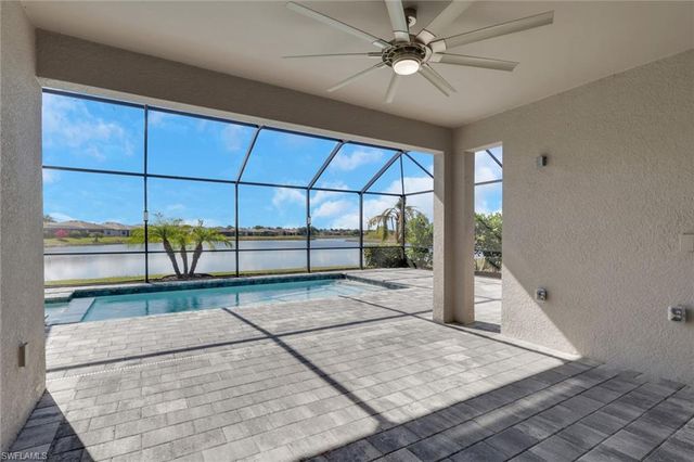 1788 Hagen CT, Naples, FL 34120