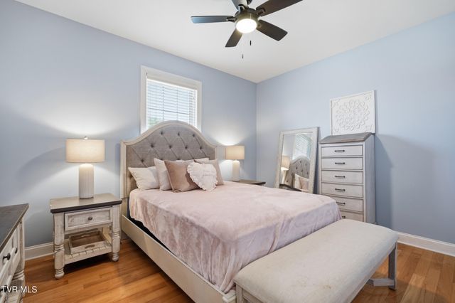 121 Violet Lane, Bluff City, TN 37618