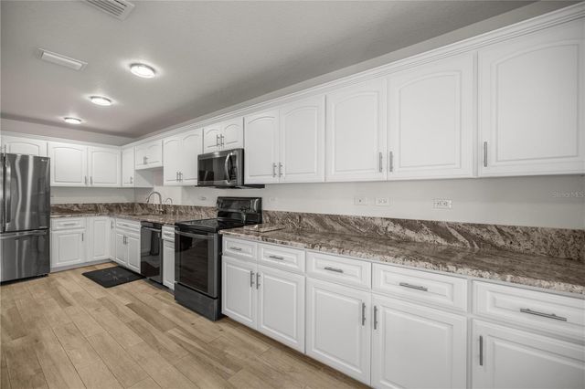 4427 NE 5TH STREET, Ocala, FL 34470