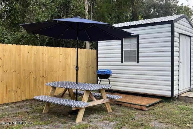 111 & 113 WATEROAK Road, Satsuma, FL 32189