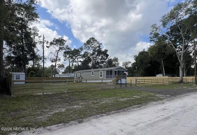 111 & 113 WATEROAK Road, Satsuma, FL 32189