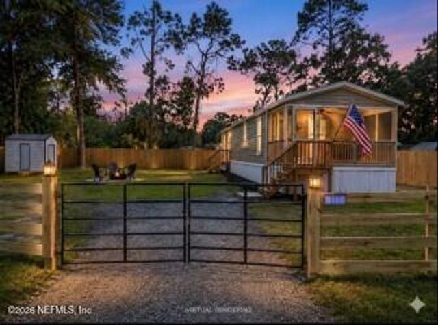 111 & 113 WATEROAK Road, Satsuma, FL 32189