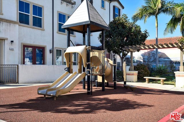 659 S A Street, Oxnard, CA 93030