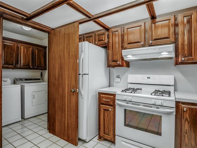 13000 Willowcrest Lane, Oklahoma City, OK 73170