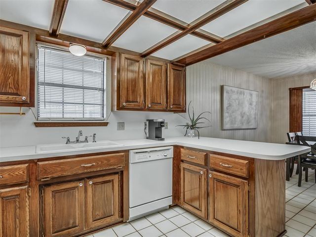 13000 Willowcrest Lane, Oklahoma City, OK 73170