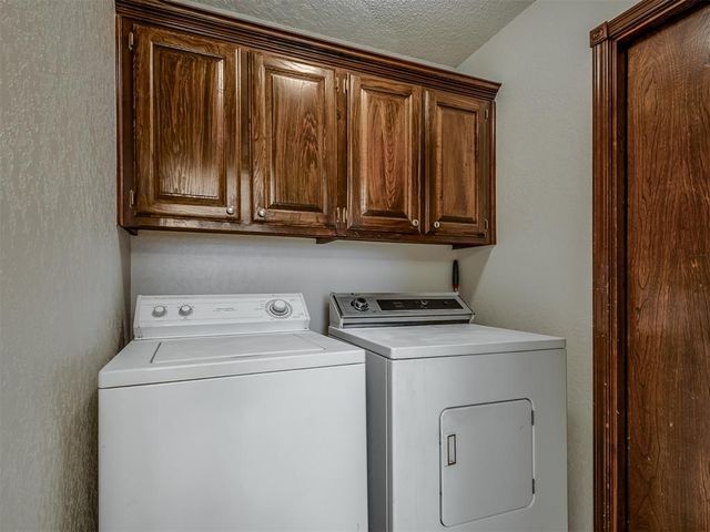 13000 Willowcrest Lane, Oklahoma City, OK 73170