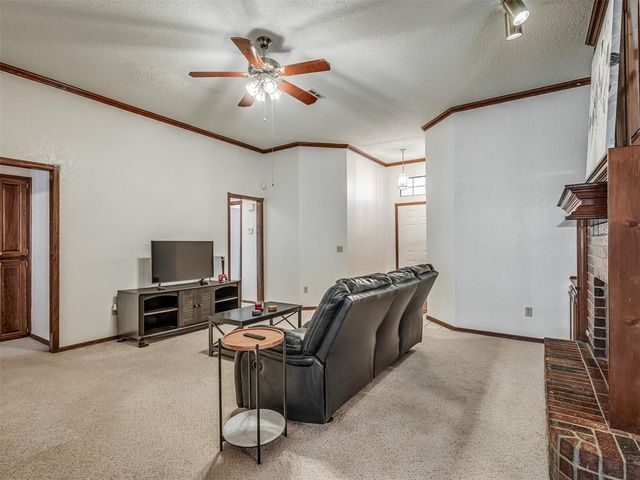 13000 Willowcrest Lane, Oklahoma City, OK 73170