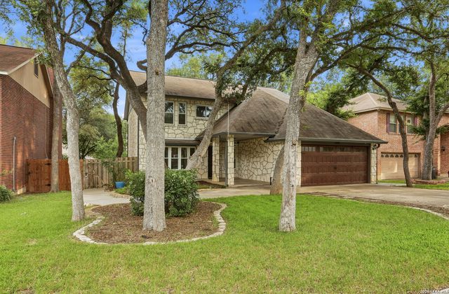 3318 Carnaby Creek Dr, San Antonio, TX 78247