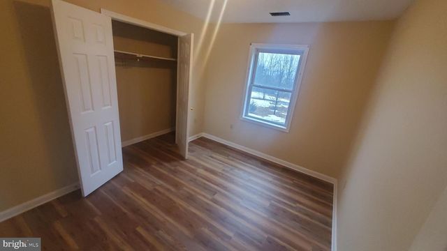 1292-F5 OX RD, Woodstock, VA 22664