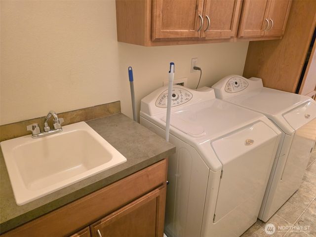 14856 91st Avenue SE, Yelm, WA 98597