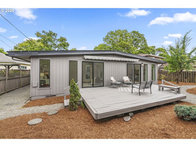 1745 23RD Ave, Longview, WA 98632