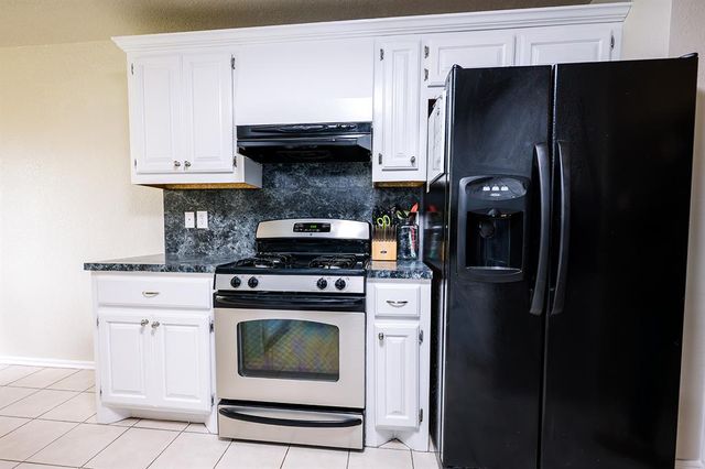 410 W Van Buren Street, Purcell, OK 73080