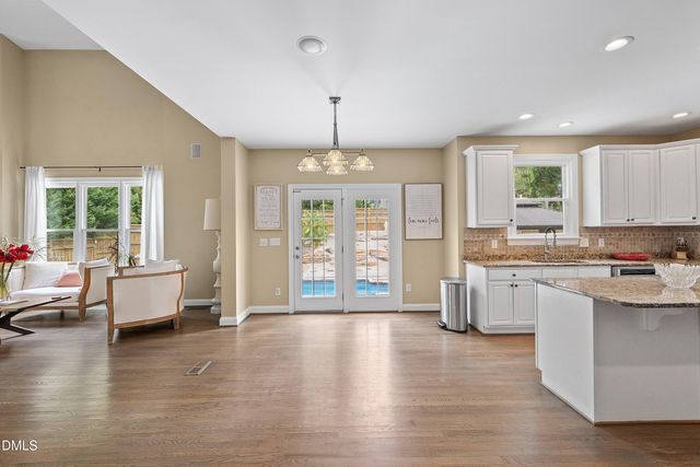 122 Brookbank Hill Place, Cary, NC 27519