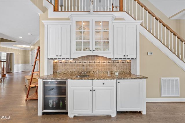 122 Brookbank Hill Place, Cary, NC 27519