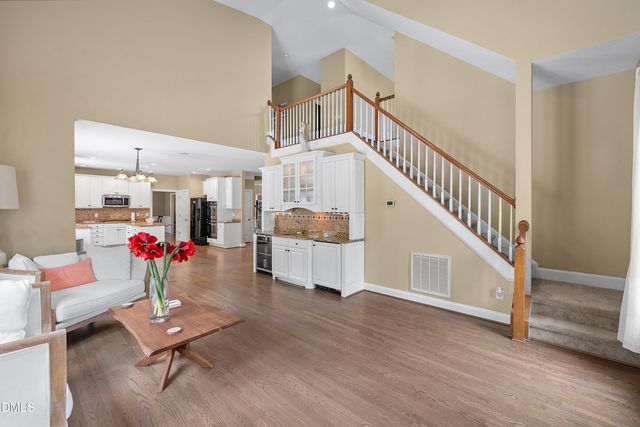 122 Brookbank Hill Place, Cary, NC 27519