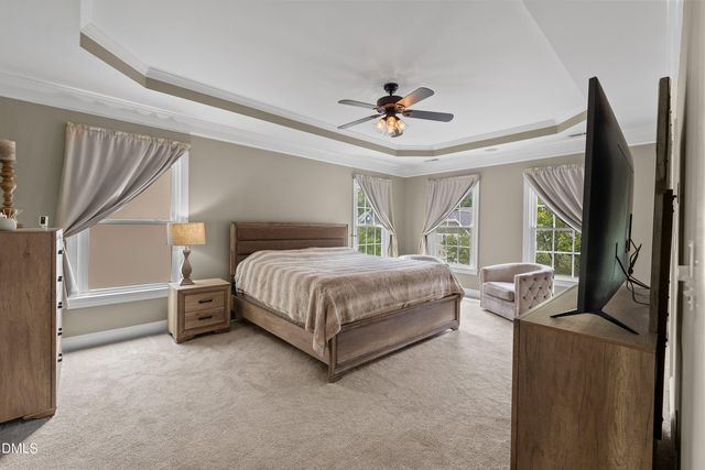 122 Brookbank Hill Place, Cary, NC 27519