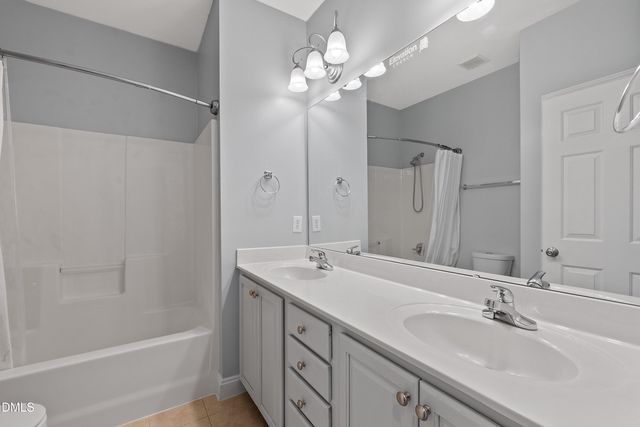 122 Brookbank Hill Place, Cary, NC 27519