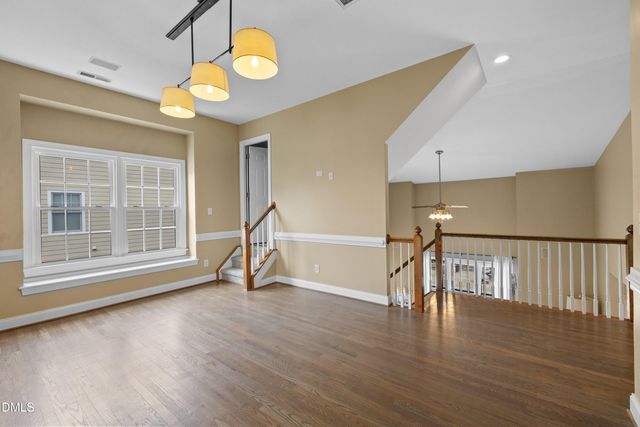 122 Brookbank Hill Place, Cary, NC 27519