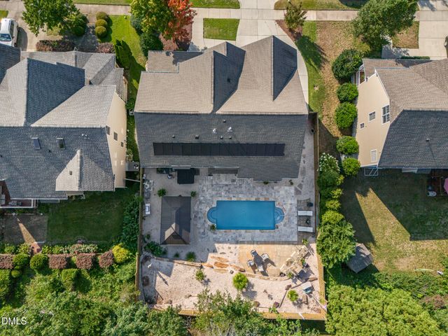 122 Brookbank Hill Place, Cary, NC 27519
