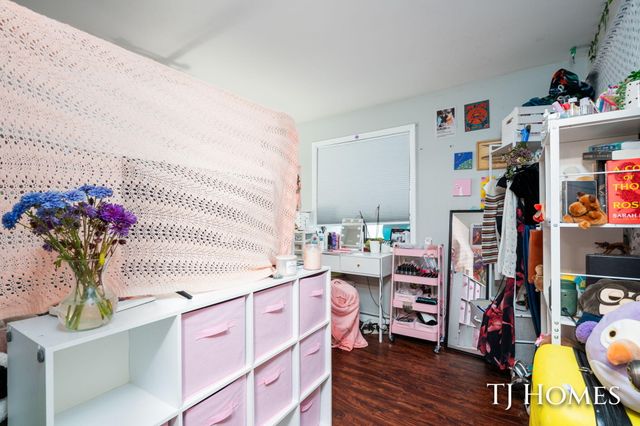 2561-2563 Burton Street SE, Grand Rapids, MI 49546