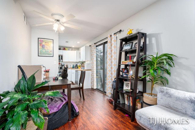 2561-2563 Burton Street SE, Grand Rapids, MI 49546