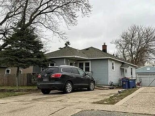 2860 Coit Avenue, Grand Rapids, MI 49505