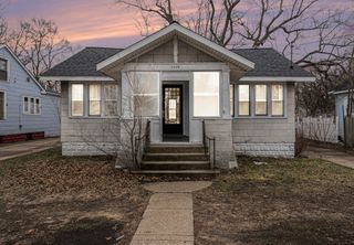 1119 E Apple Avenue, Muskegon, MI 49442