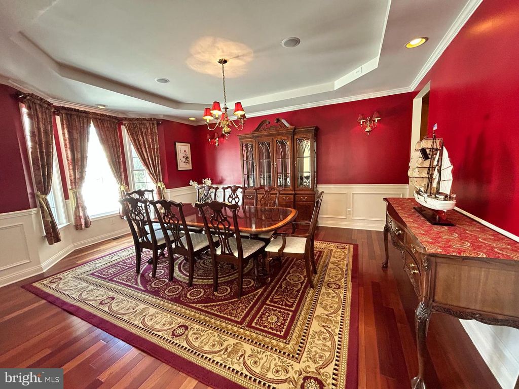 Image 12 of property listing at 18 FOXCROFT WAY, Mount Laurel, NJ 08054