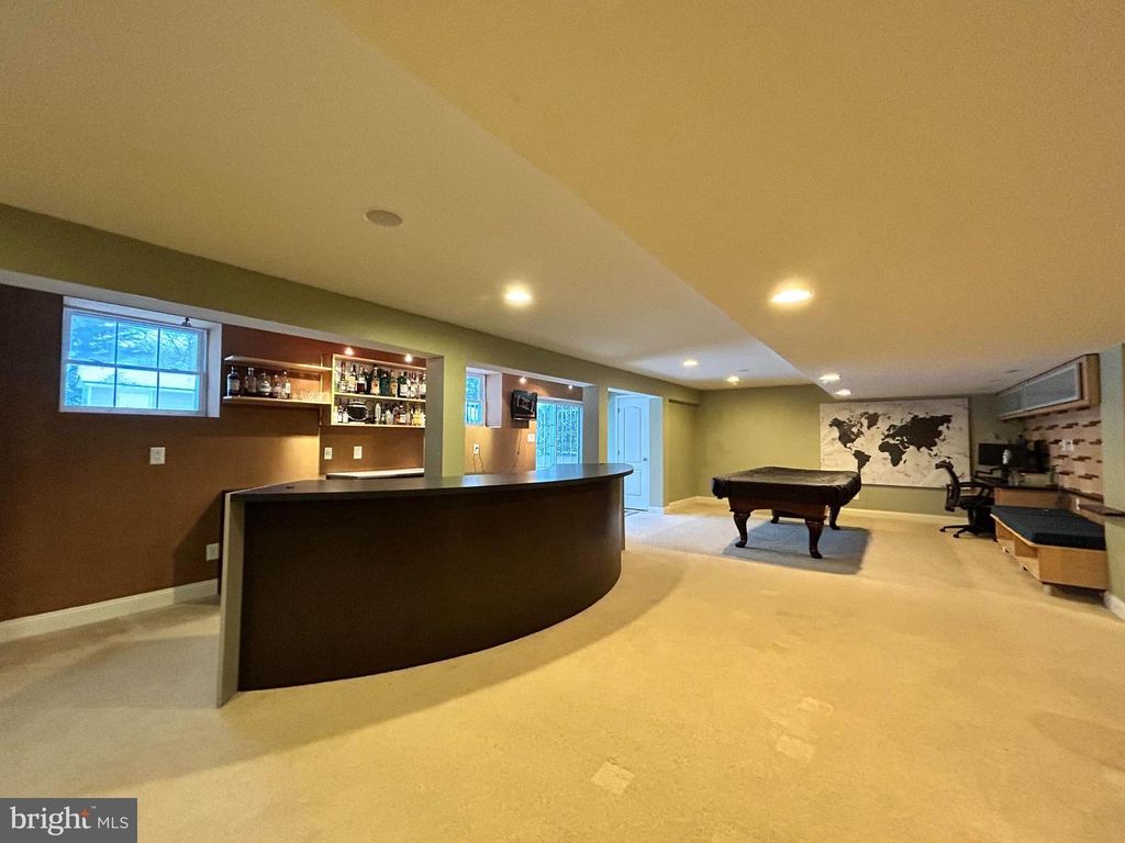 Image 28 of property listing at 18 FOXCROFT WAY, Mount Laurel, NJ 08054