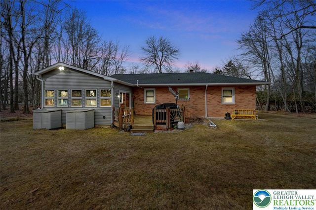 144 Highridge Road, Tunkhannock Twp, PA 18210