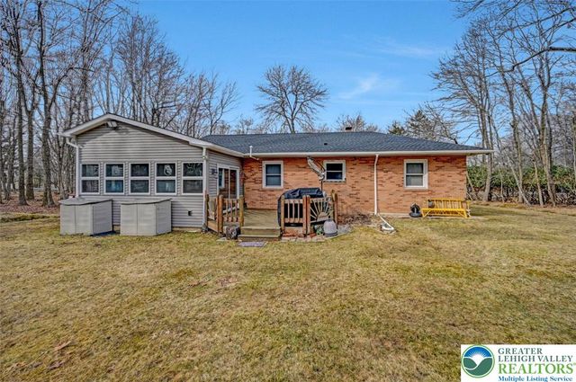 144 Highridge Road, Tunkhannock Twp, PA 18210