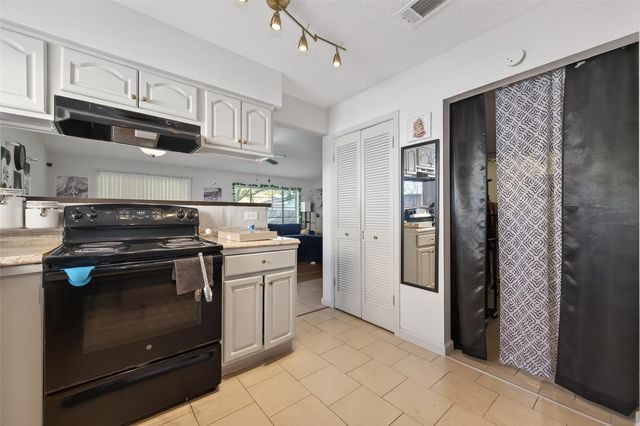 10423 Permian Drive, Sugar Land, TX 77498