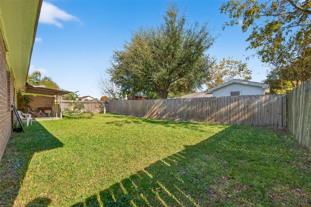 10423 Permian Drive, Sugar Land, TX 77498