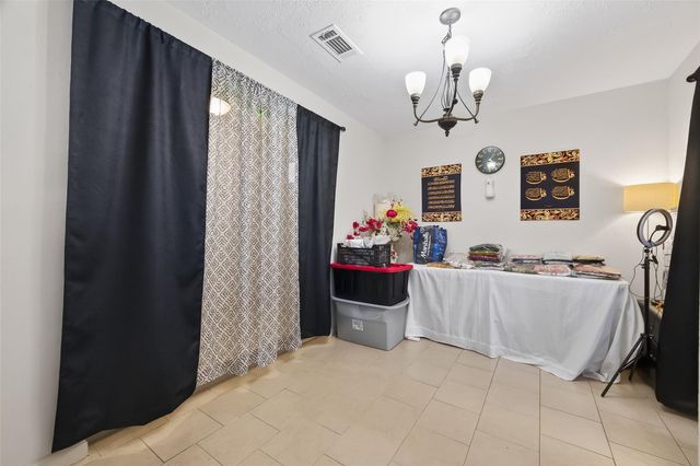 10423 Permian Drive, Sugar Land, TX 77498