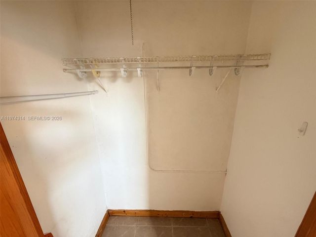 1612 NE 169th St 1, North Miami Beach, FL 33162