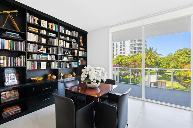 210 SE Mizner Boulevard 301, Boca Raton, FL 33432